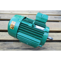 .4 KW 2880 RPM asmaat 28mm B3. Gebruikt